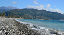 Центральный пляж в Цандрипше