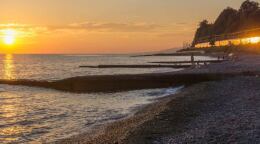 Центральный пляж в Головинке