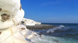 Белые скалы