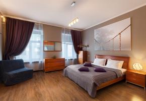 Меблированные комнаты Соната на Невском 11