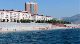 Центральный городской пляж в Новороссийске
