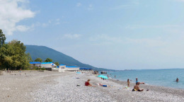 Медицинский пляж в Старой Гагре
