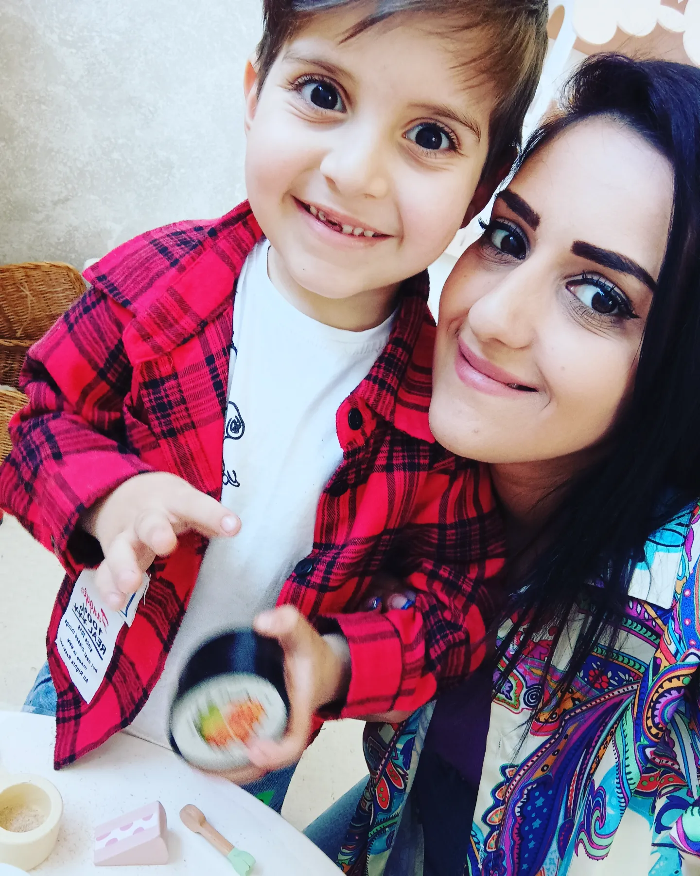 Нвард Левоновна